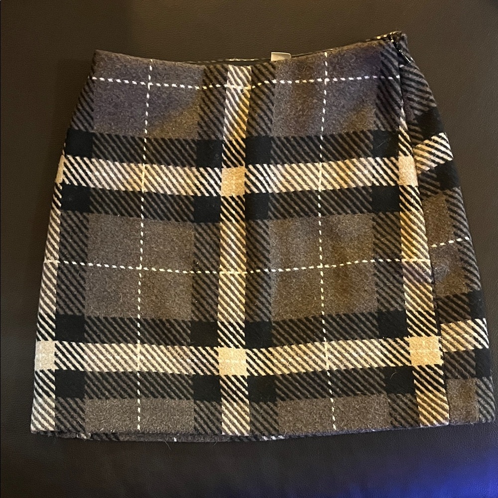 H&M Black, Gray and Cream Plaid Mini Skirt